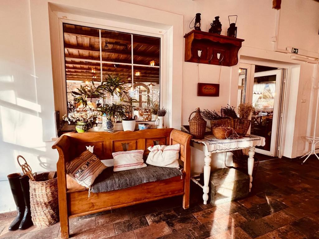 Pilisi Lovas Major, Dorog Bed & Breakfast Luaran gambar