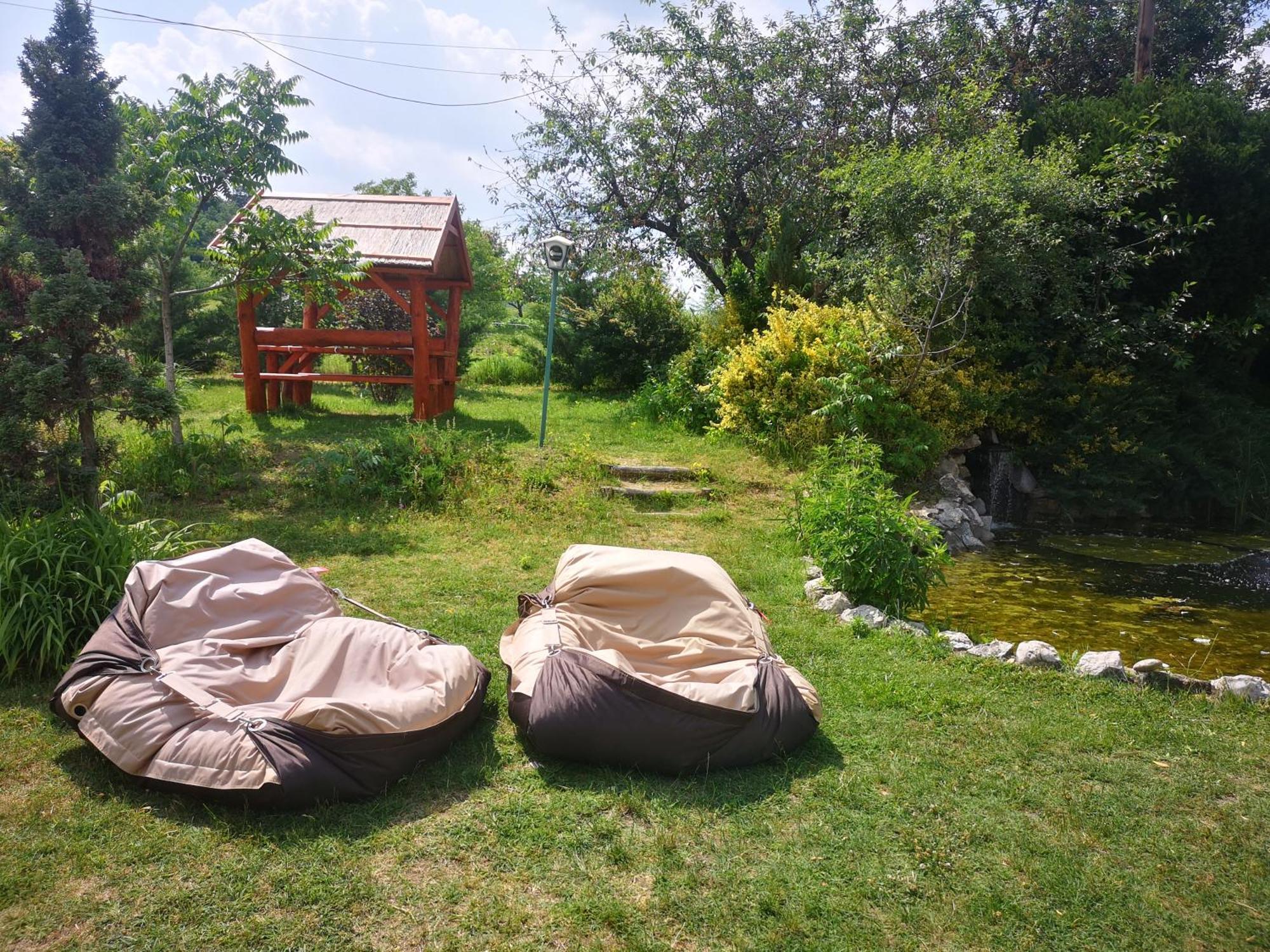 Pilisi Lovas Major, Dorog Bed & Breakfast Luaran gambar